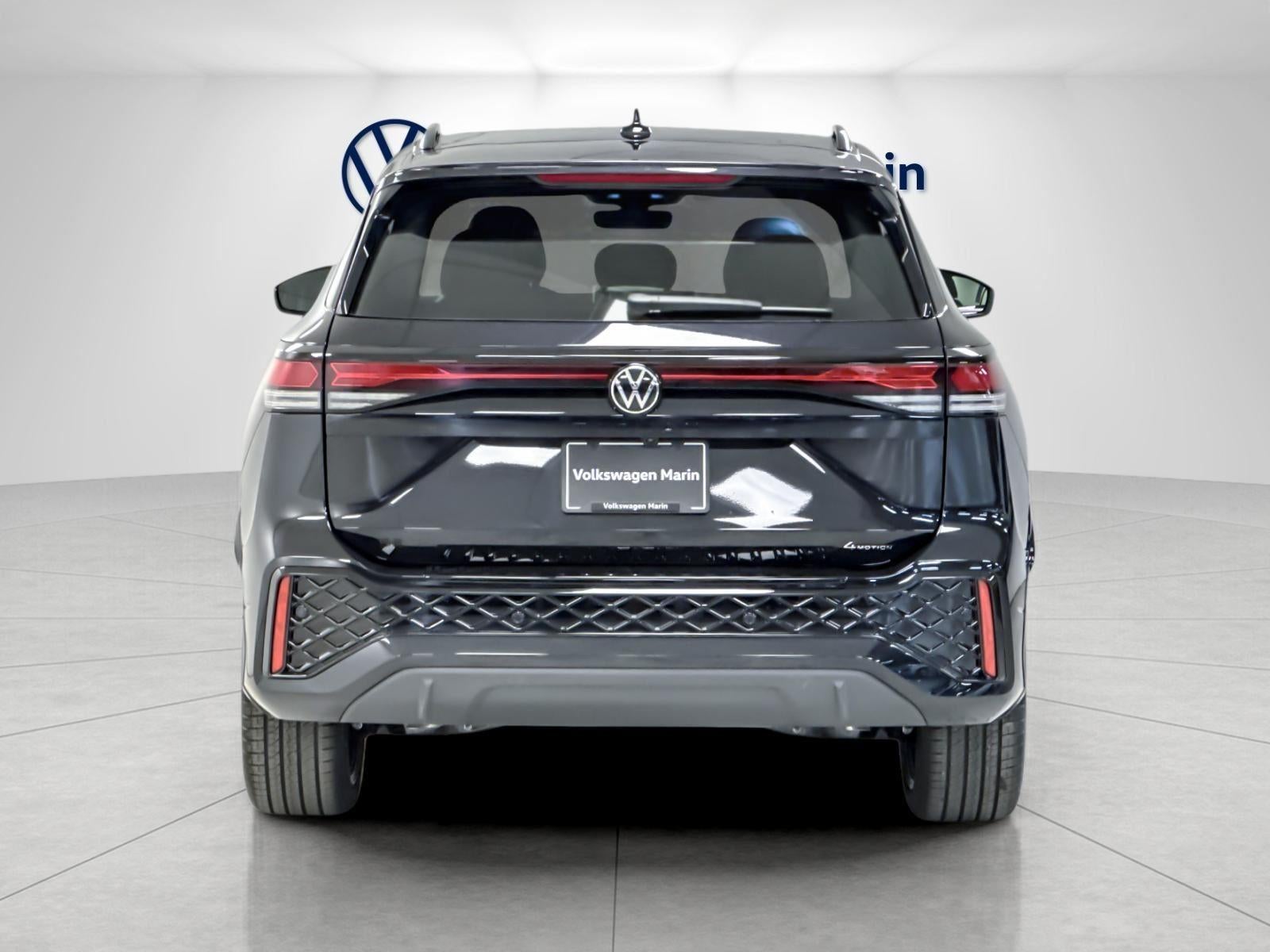2026 Volkswagen Tiguan SE R-Line Black
