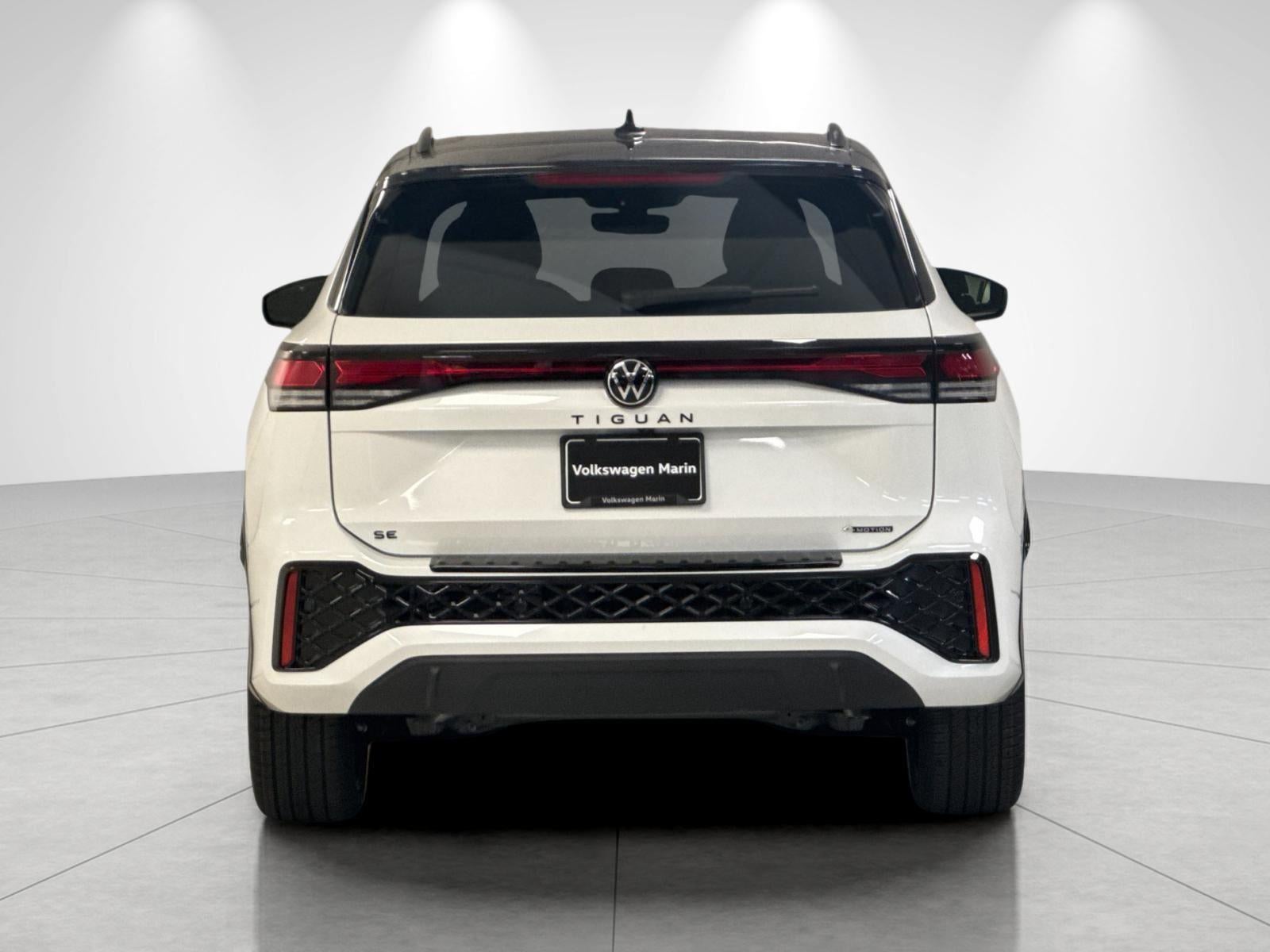 2026 Volkswagen Tiguan SE R-Line Black