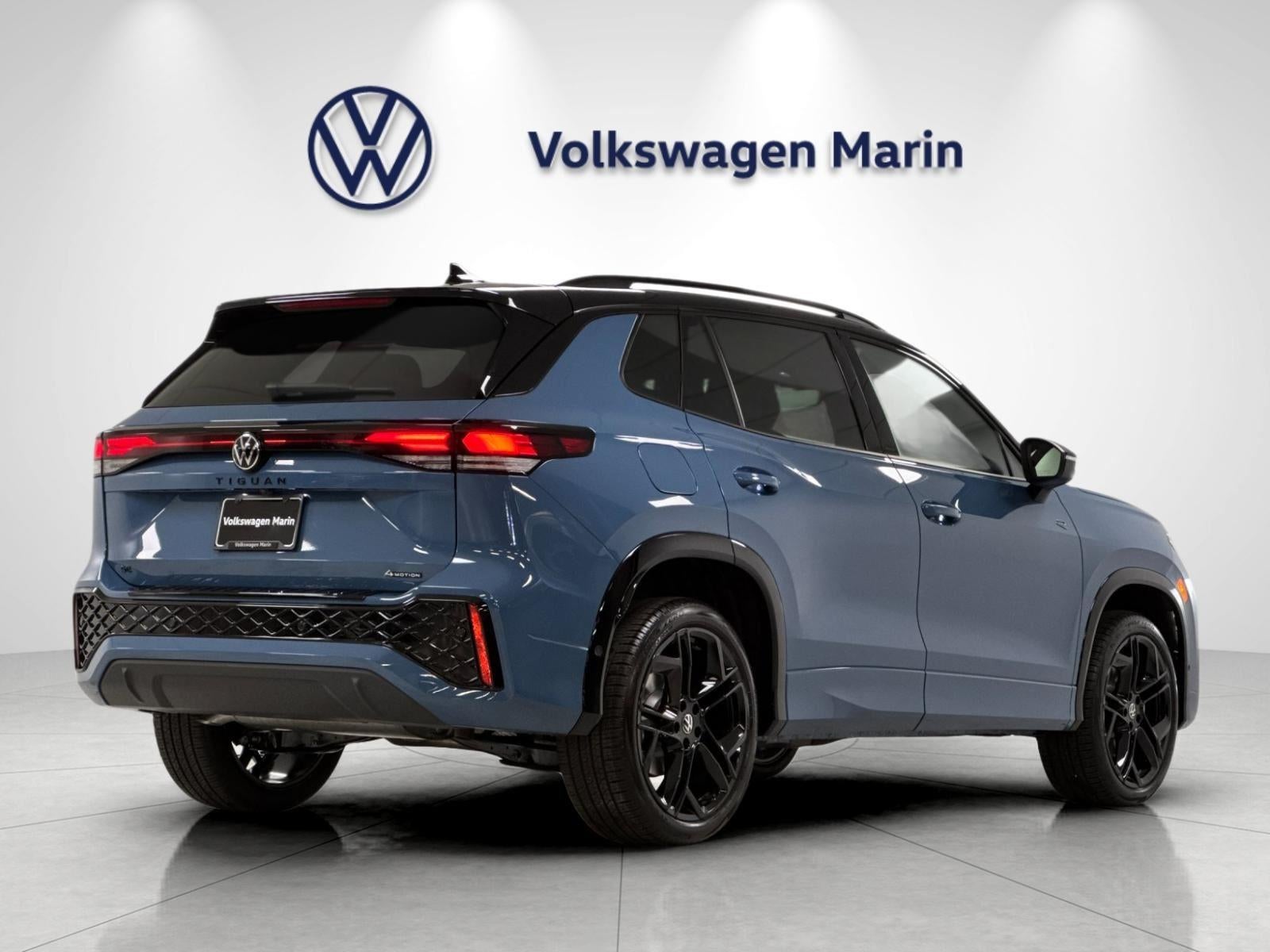2026 Volkswagen Tiguan SE R-Line Black