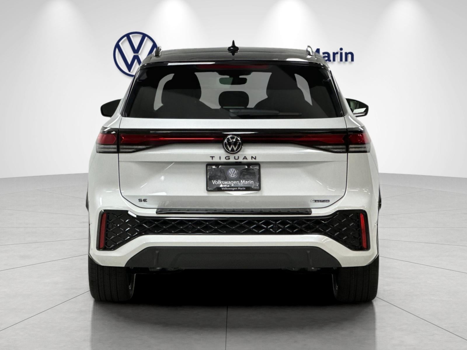 2026 Volkswagen Tiguan SE R-Line Black