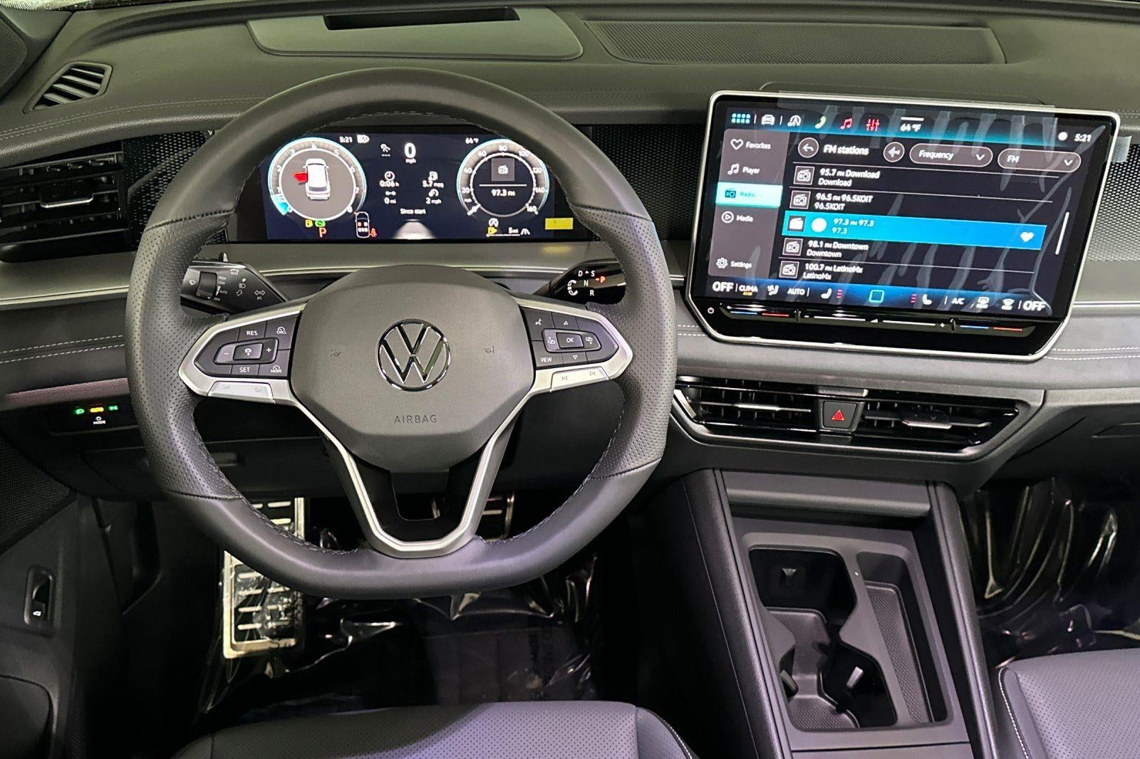 2026 Volkswagen Tiguan SE R-Line Black