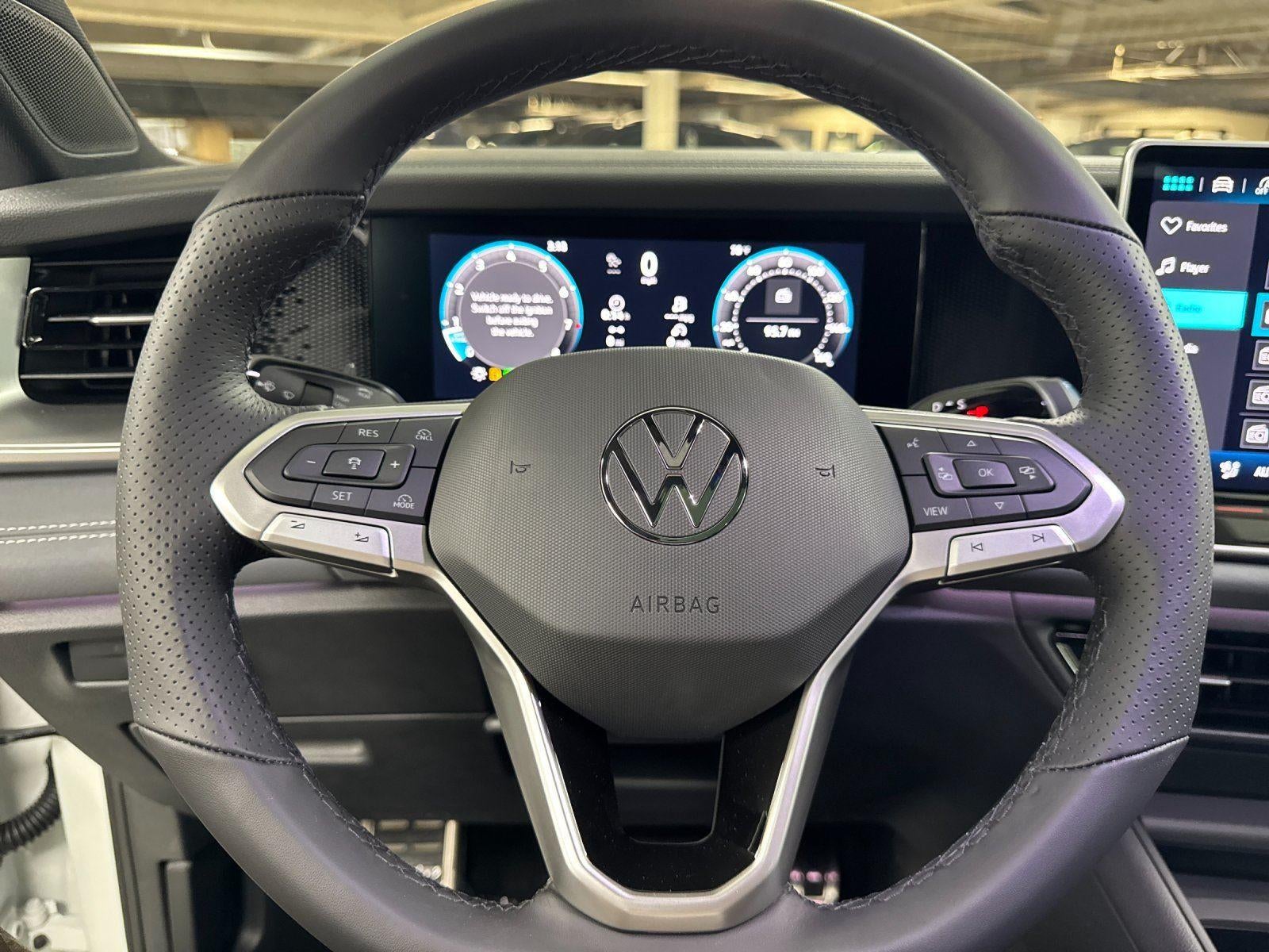 2026 Volkswagen Tiguan SE R-Line Black