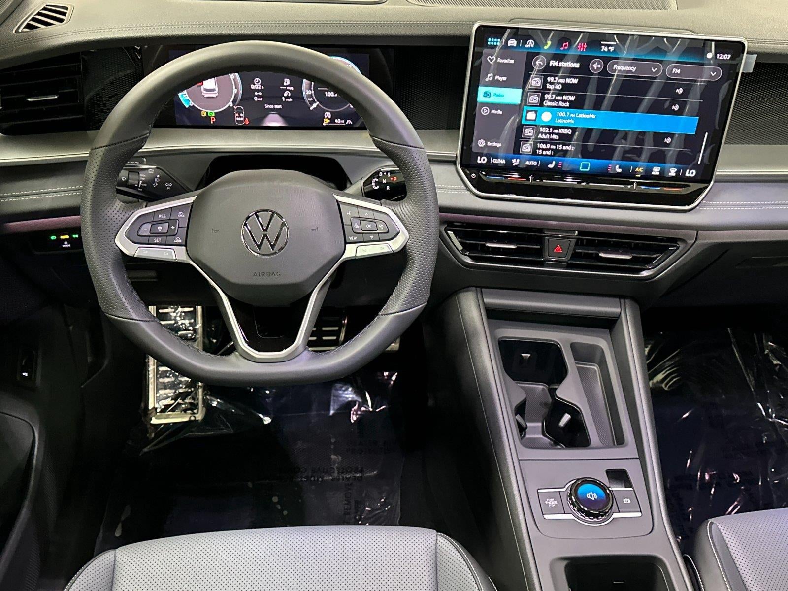 2026 Volkswagen Tiguan SE R-Line Black