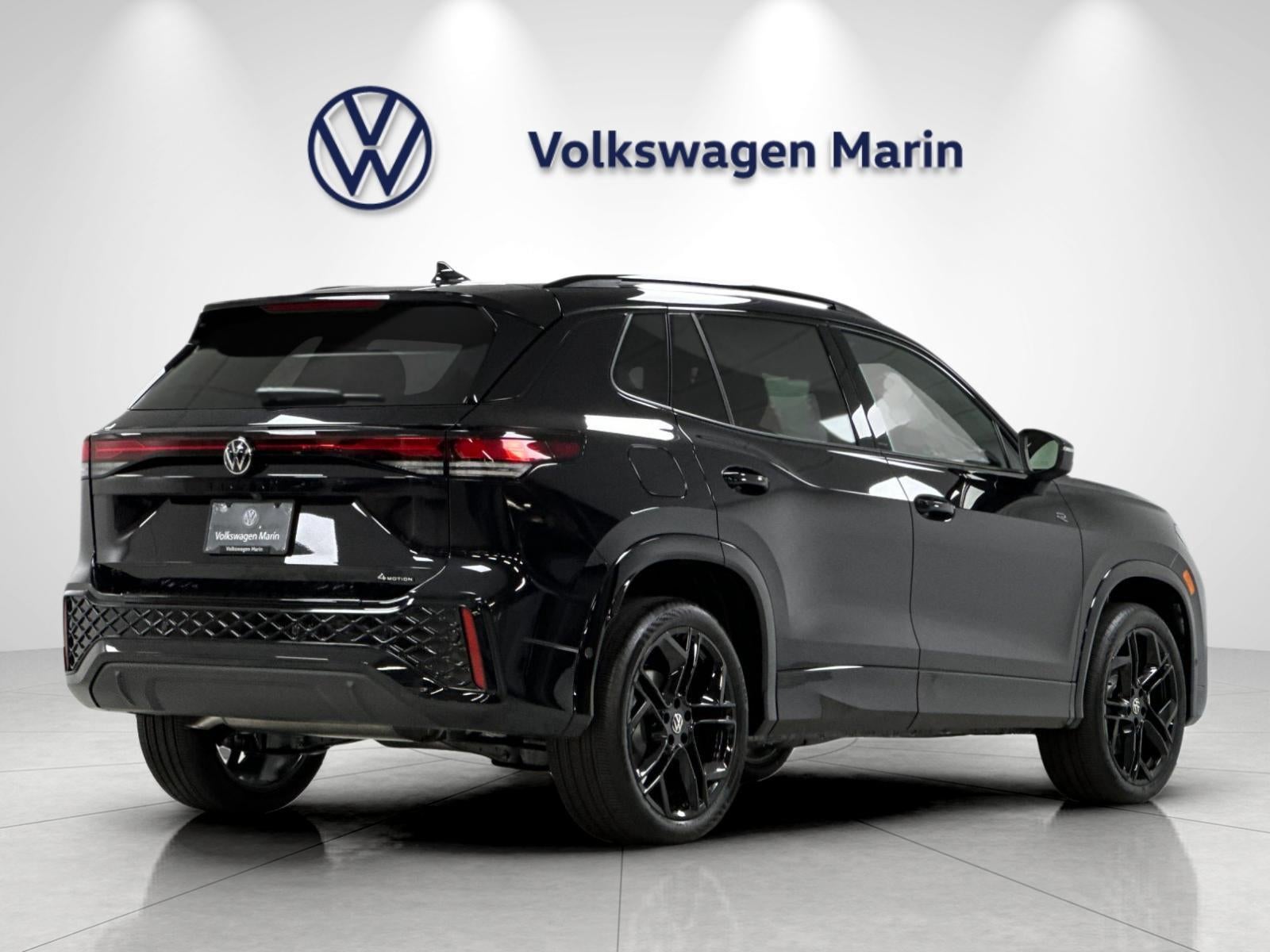 2026 Volkswagen Tiguan SE R-Line Black