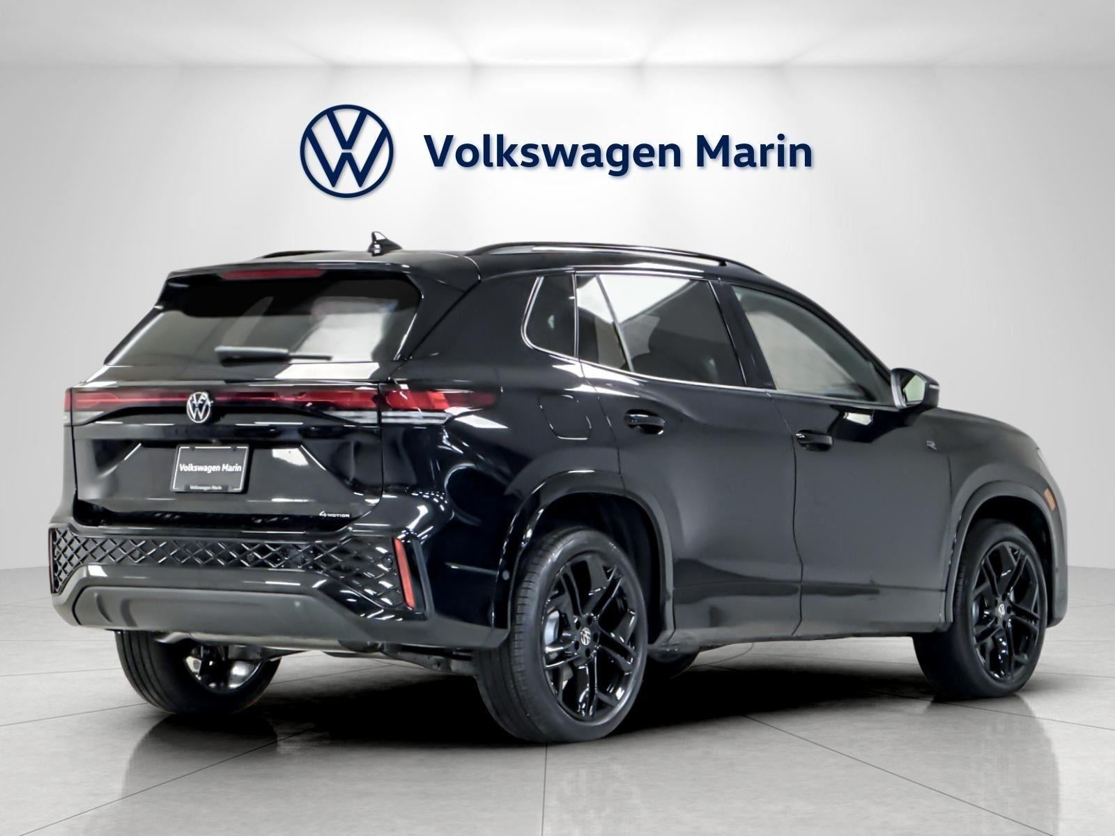 2026 Volkswagen Tiguan SE R-Line Black