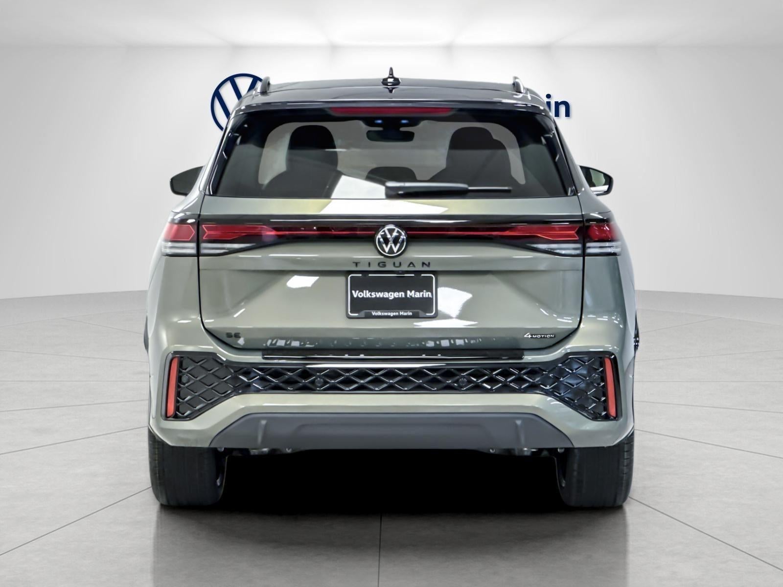 2026 Volkswagen Tiguan SE R-Line Black