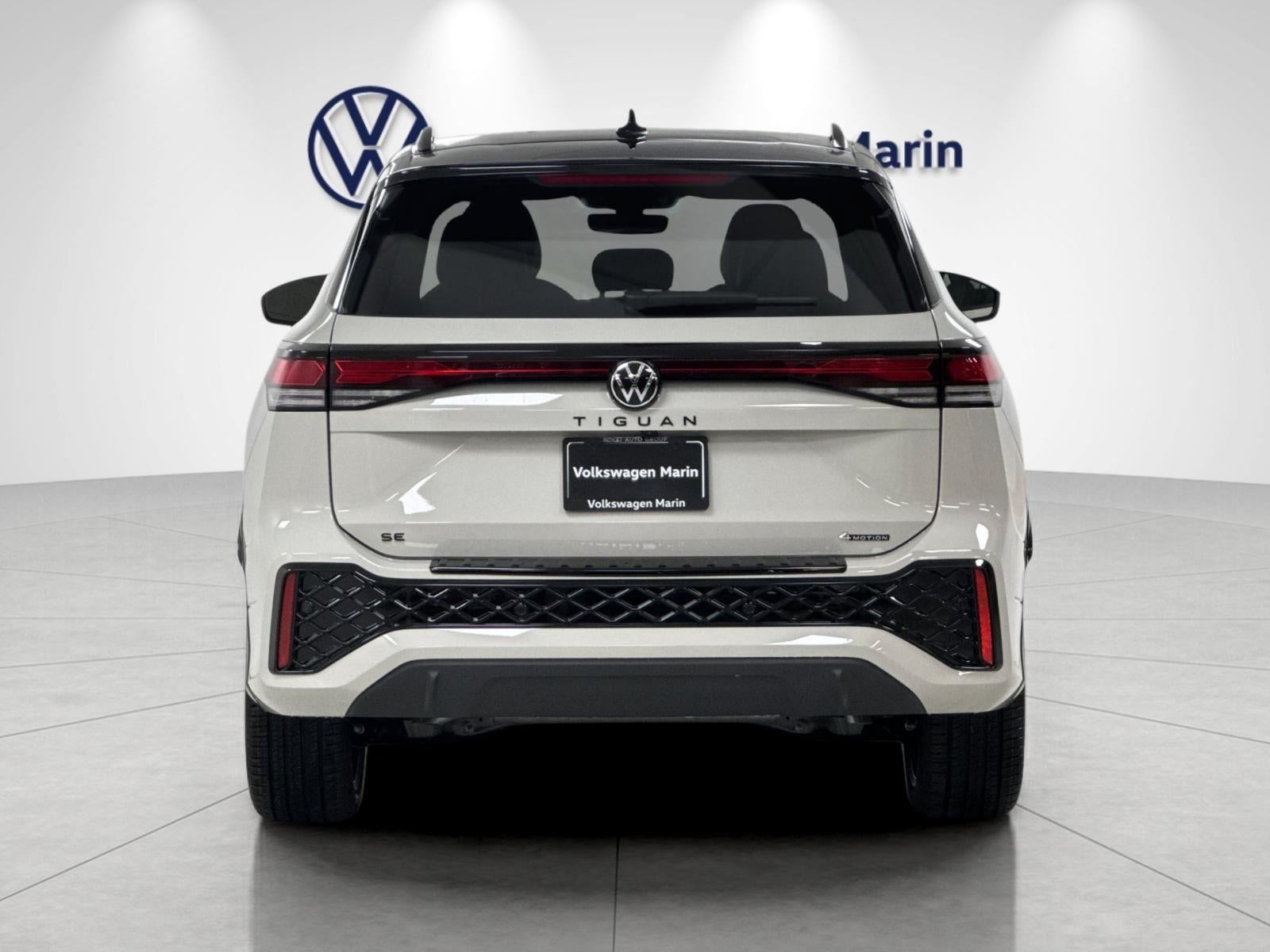 2026 Volkswagen Tiguan SE R-Line Black