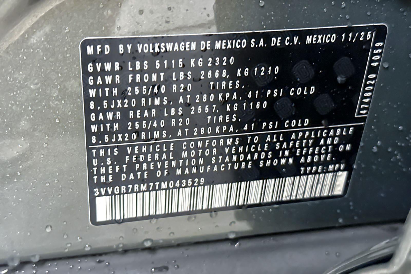 2026 Volkswagen Tiguan SE R-Line Black