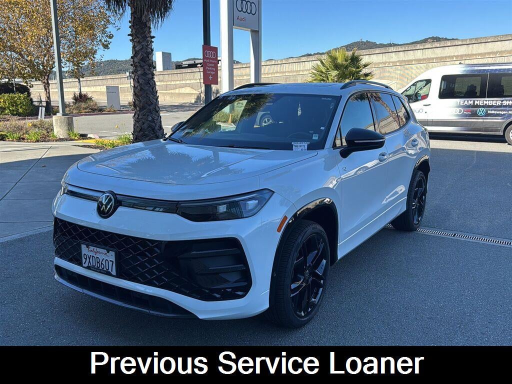 2026 Volkswagen Tiguan SE R-Line Black