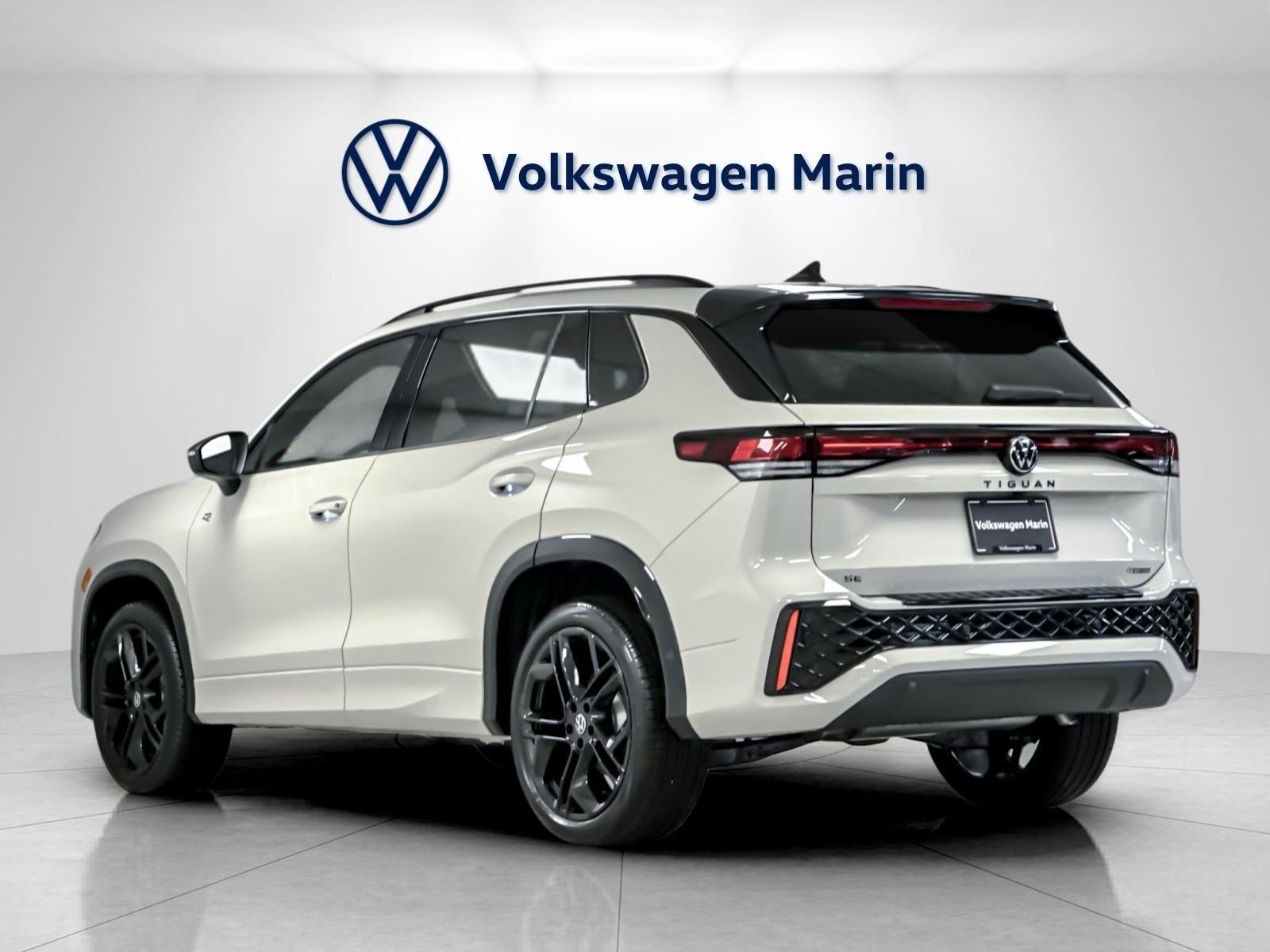 2026 Volkswagen Tiguan SE R-Line Black