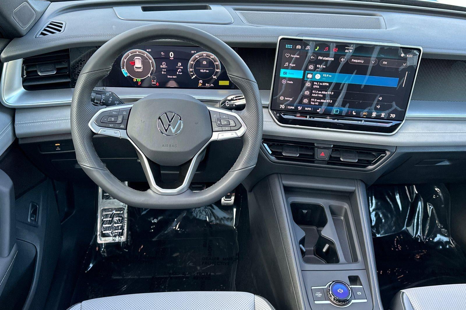 2026 Volkswagen Tiguan SE R-Line Black