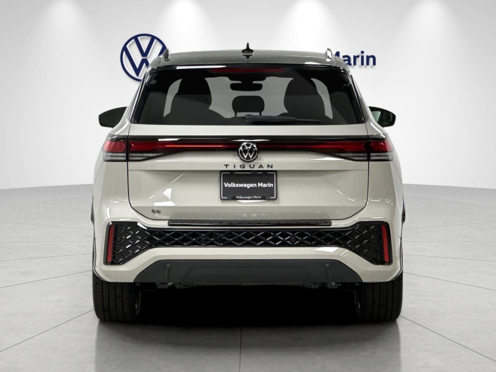 2026 Volkswagen Tiguan SE R-Line Black
