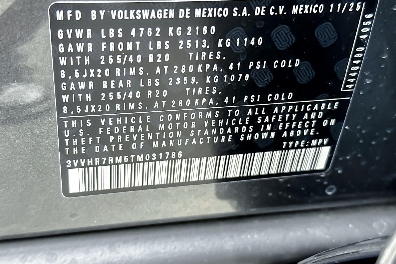 2026 Volkswagen Tiguan SE R-Line Black