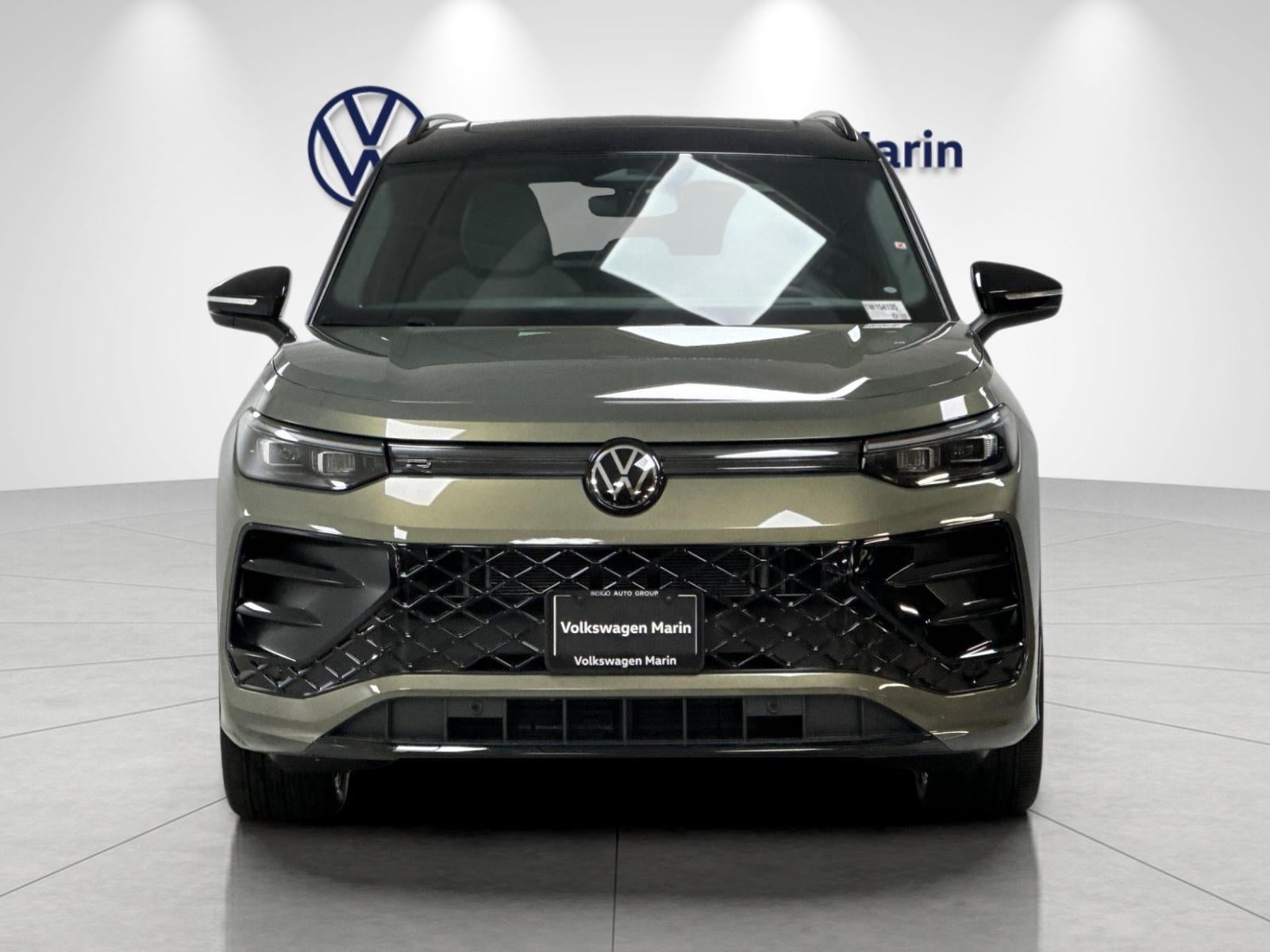 2026 Volkswagen Tiguan SE R-Line Black