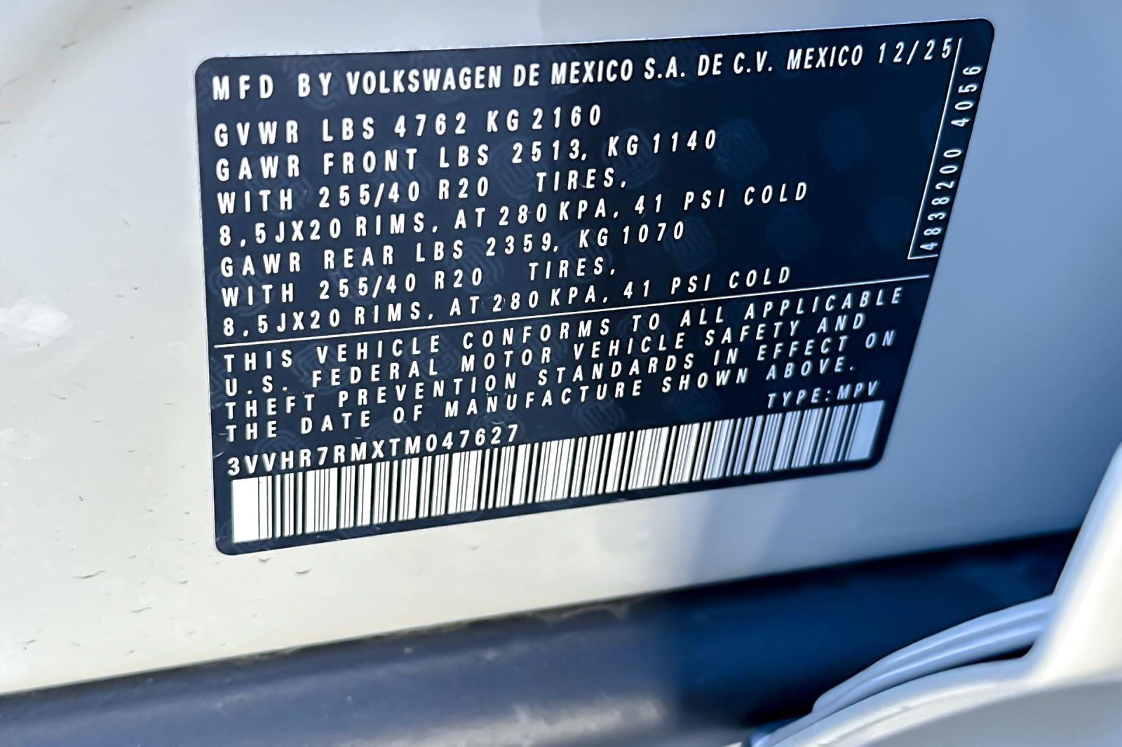 2026 Volkswagen Tiguan SE R-Line Black