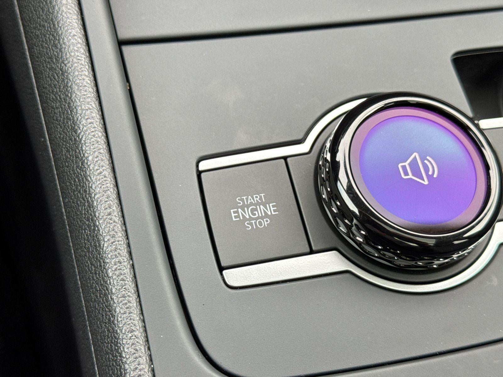 2025 Volkswagen Tiguan SE