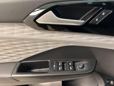 2023 Volkswagen Taos S