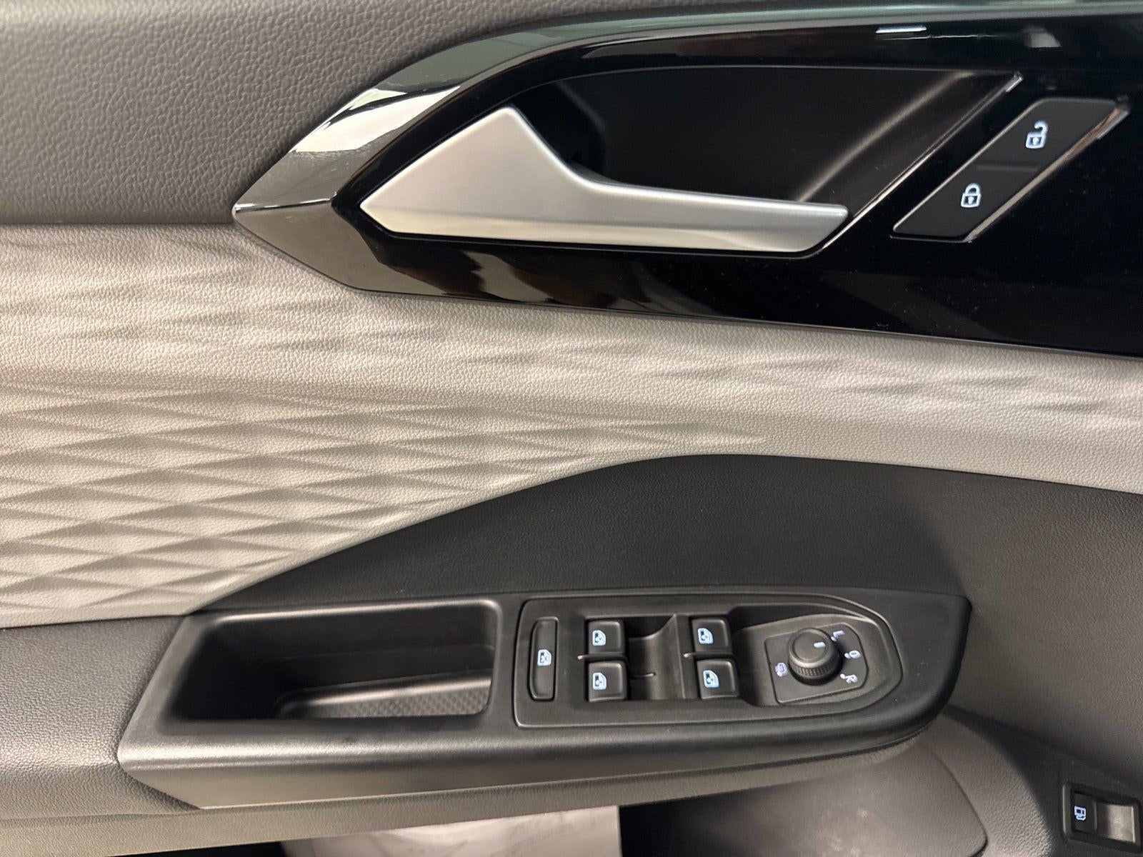 2023 Volkswagen Taos S