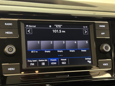 2023 Volkswagen Taos S