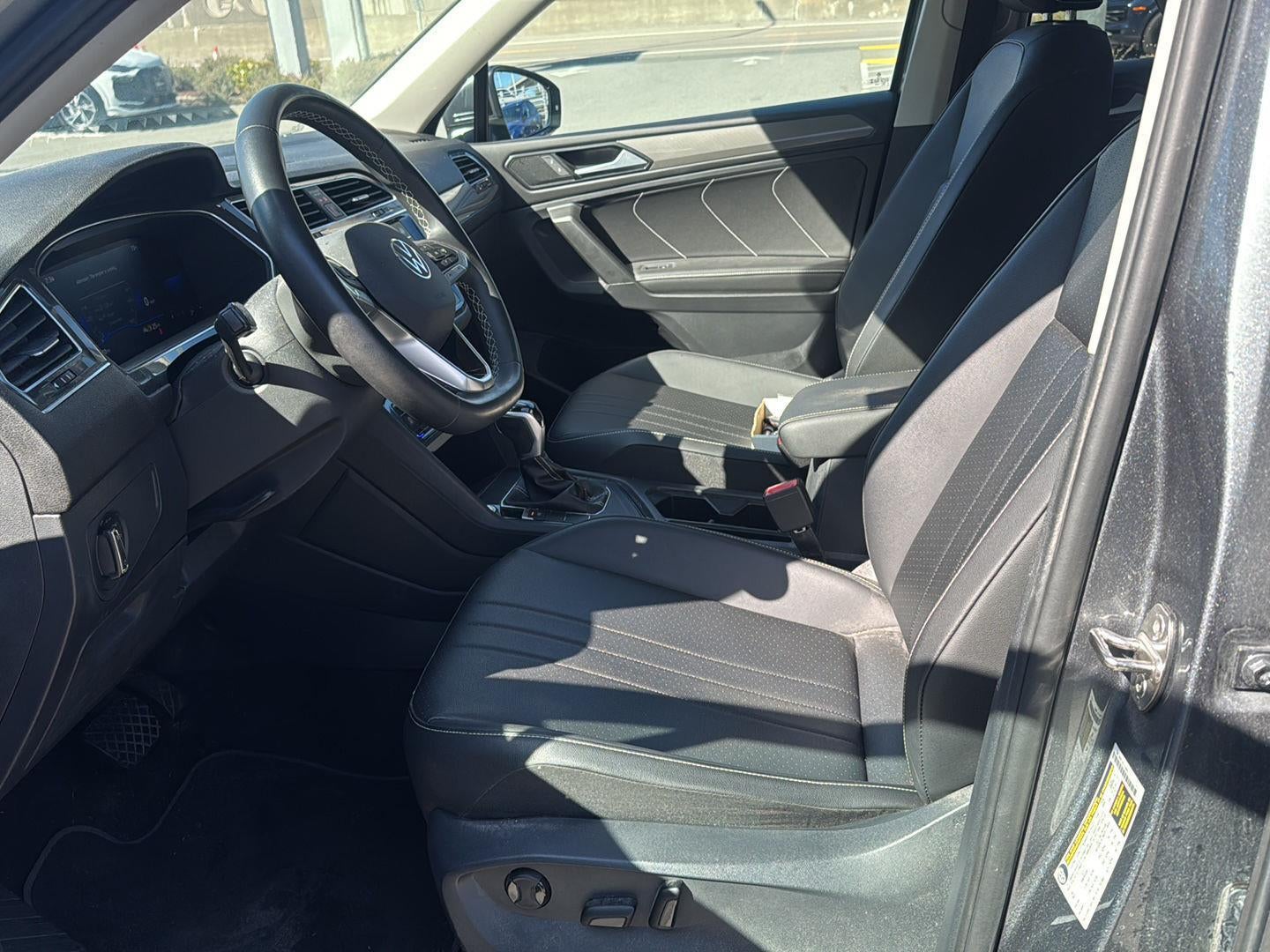 2023 Volkswagen Tiguan SE