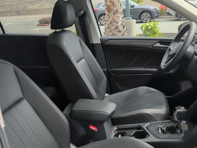 2023 Volkswagen Tiguan SE
