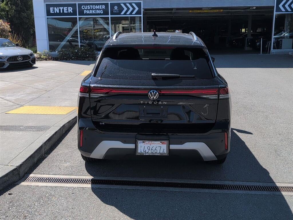 2025 Volkswagen Tiguan SE