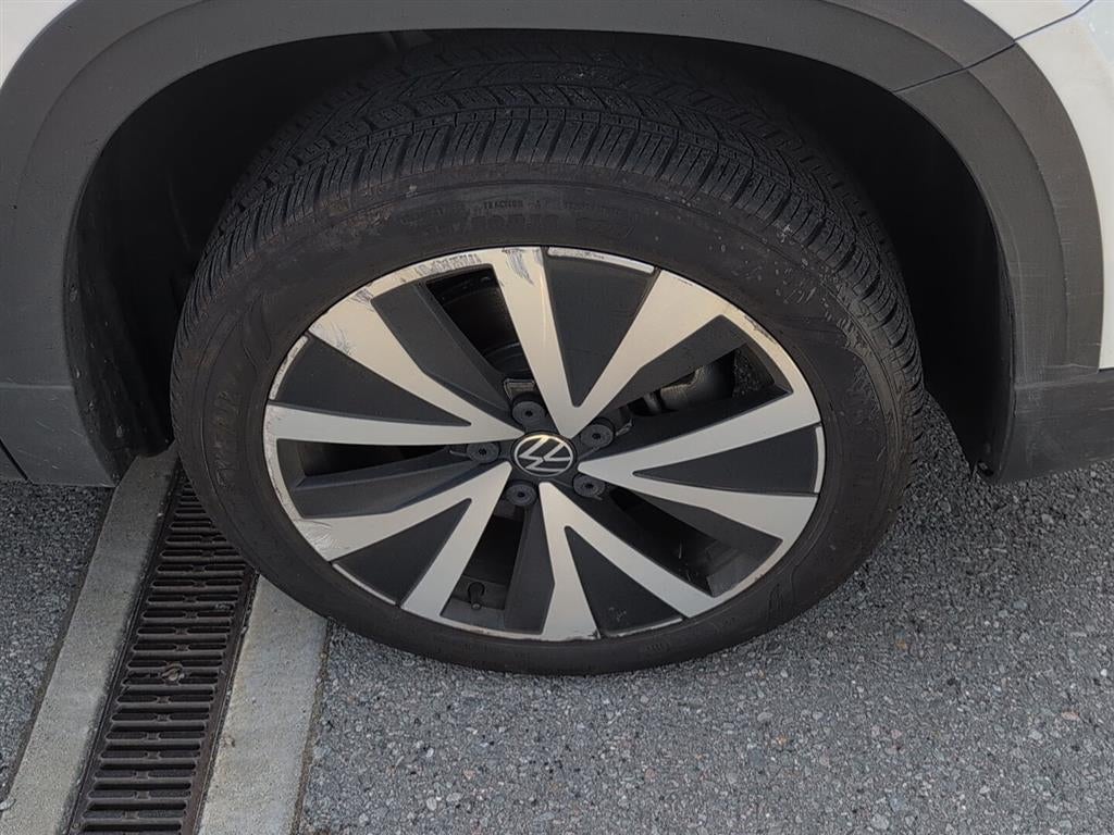 2022 Volkswagen Taos SE