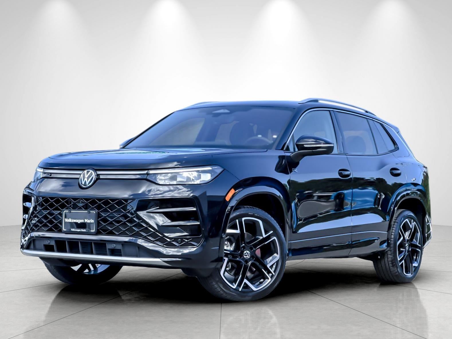2026 Volkswagen Tiguan SEL R-Line Turbo
