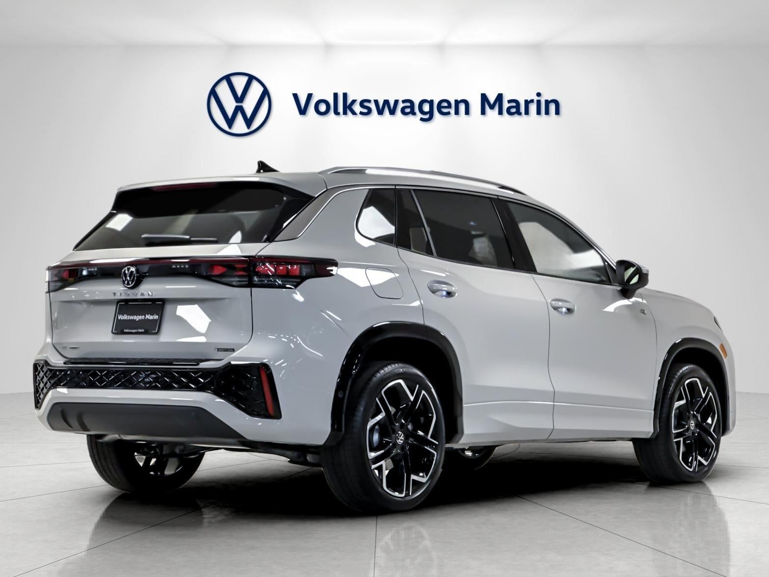 2026 Volkswagen Tiguan SEL R-Line Turbo