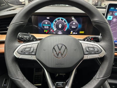 2026 Volkswagen Tiguan SEL R-Line Turbo