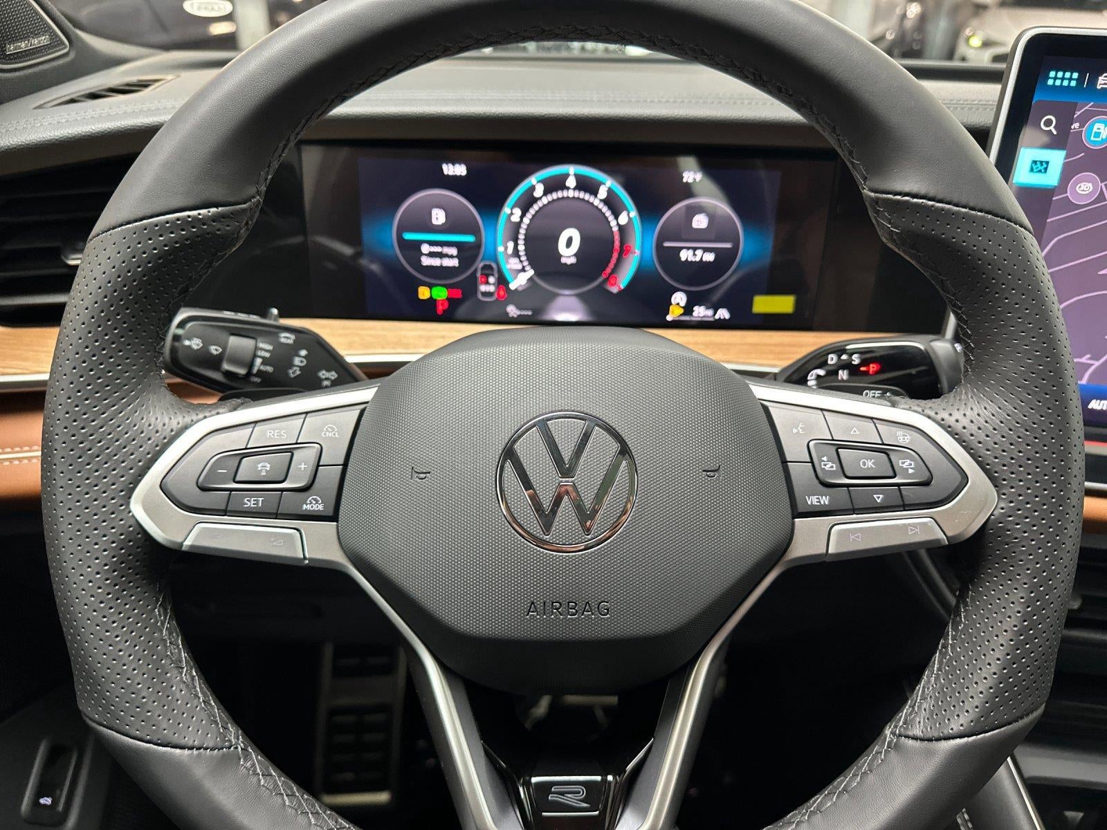 2026 Volkswagen Tiguan SEL R-Line Turbo