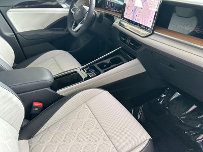 2026 Volkswagen Tiguan SEL R-Line