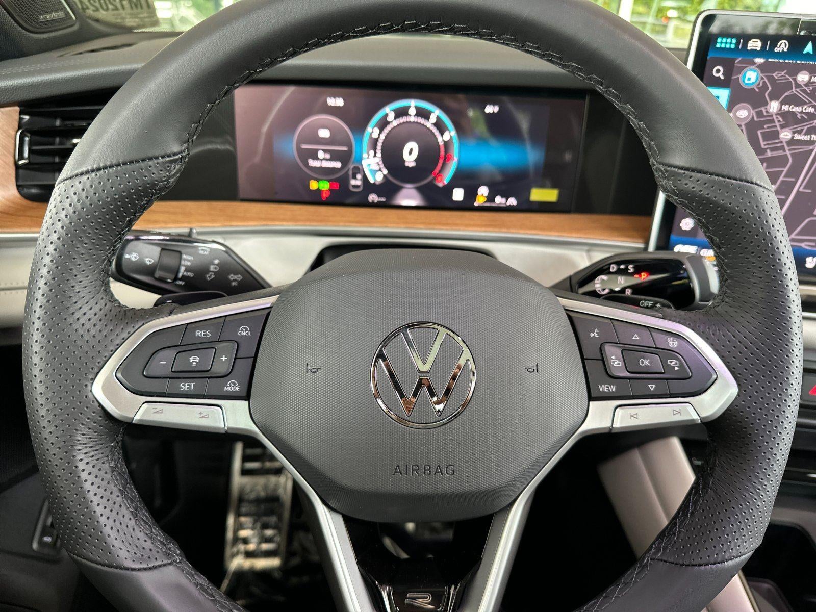 2026 Volkswagen Tiguan SEL R-Line