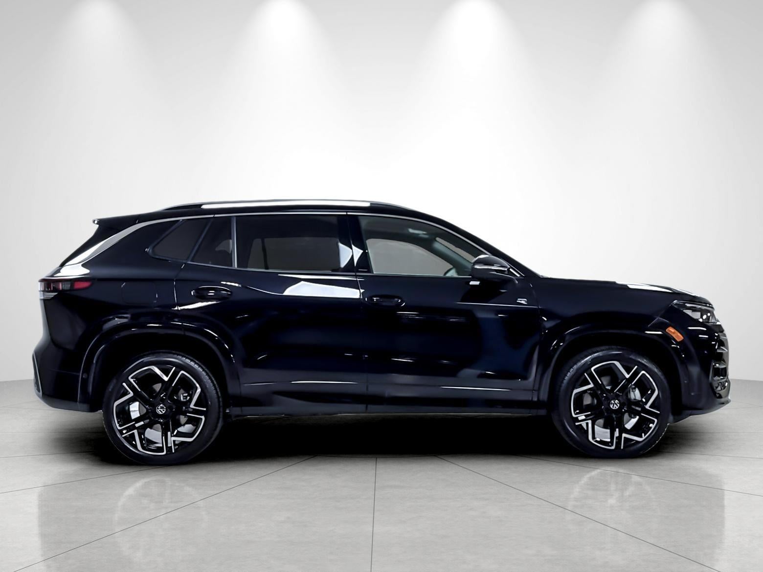 2026 Volkswagen Tiguan SEL R-Line Turbo