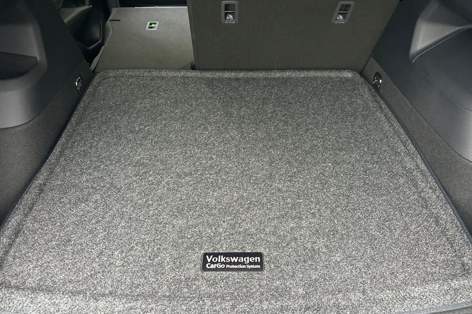 2026 Volkswagen Tiguan SEL R-Line Turbo