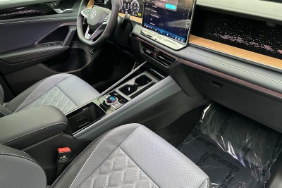 2026 Volkswagen Tiguan SEL R-Line Turbo