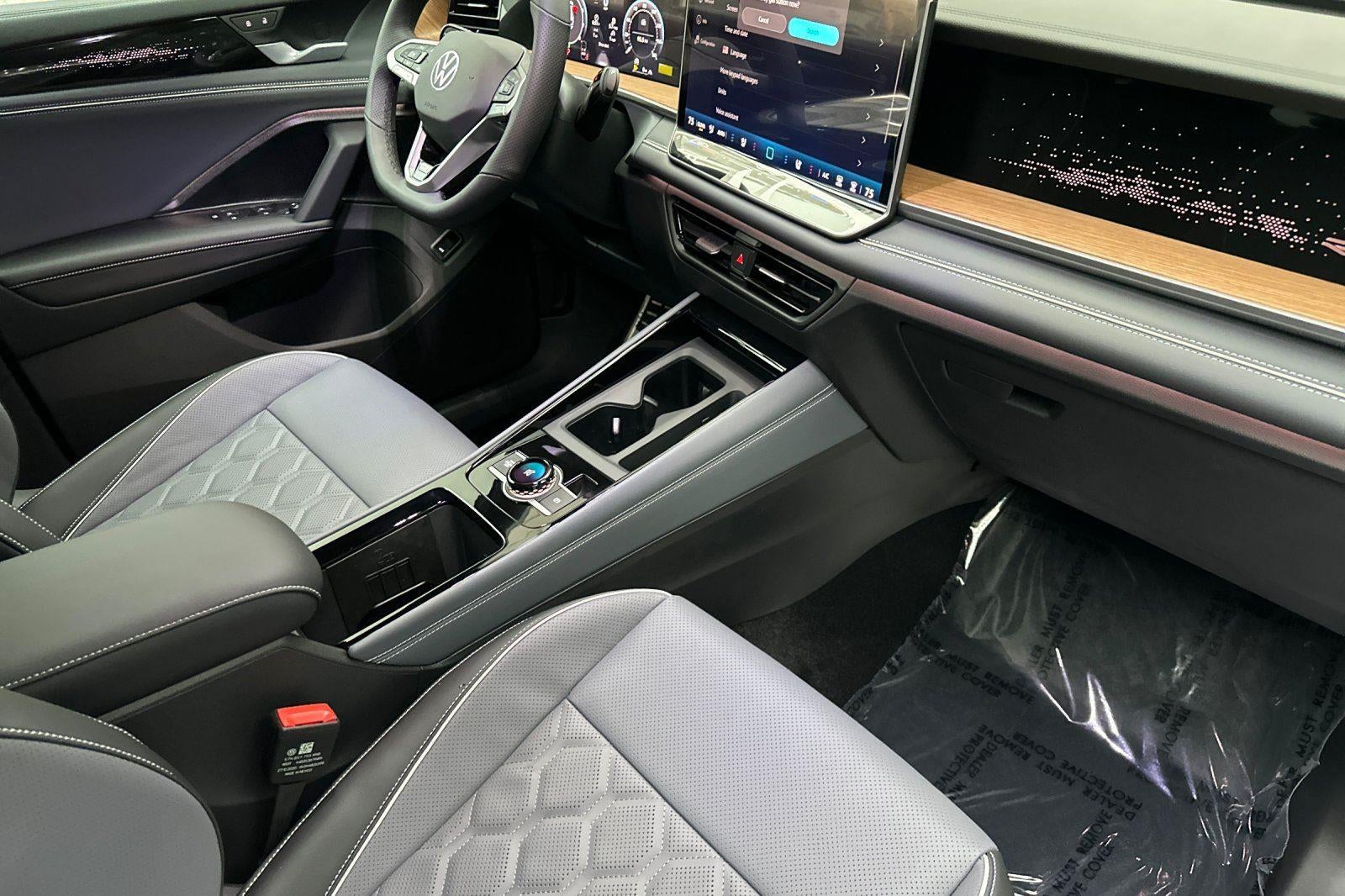 2026 Volkswagen Tiguan SEL R-Line Turbo