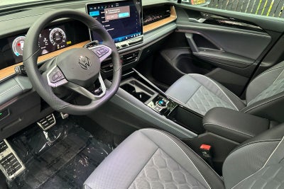 2026 Volkswagen Tiguan SEL R-Line Turbo