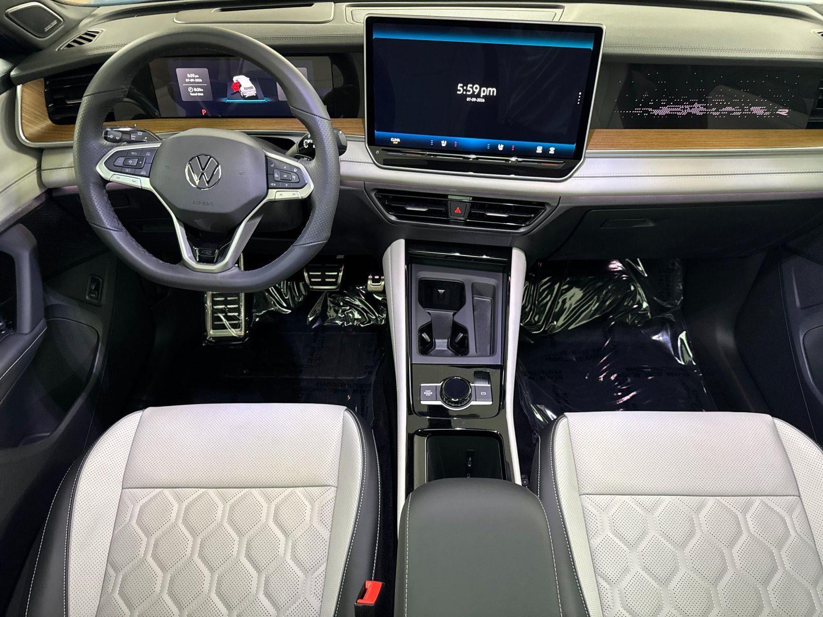 2026 Volkswagen Tiguan SEL R-Line Turbo