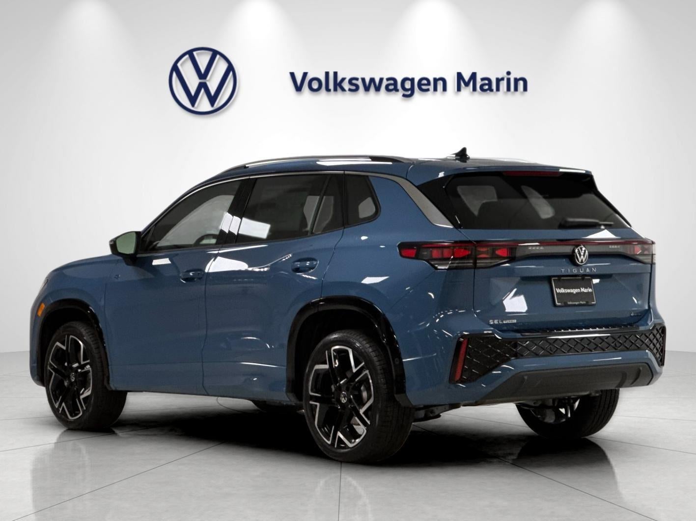 2026 Volkswagen Tiguan SEL R-Line Turbo