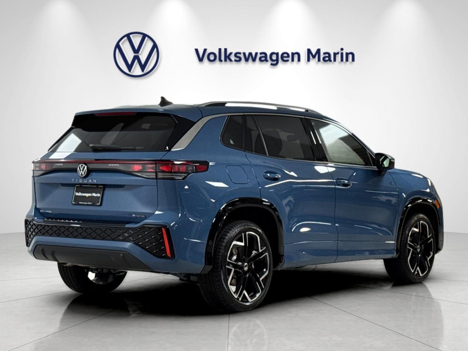 2026 Volkswagen Tiguan SEL R-Line Turbo