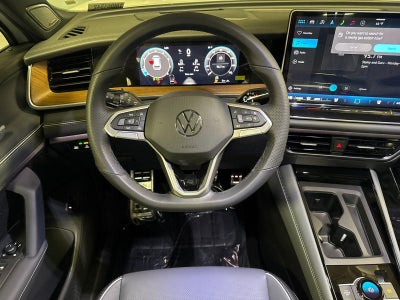 2026 Volkswagen Tiguan SEL R-Line Turbo