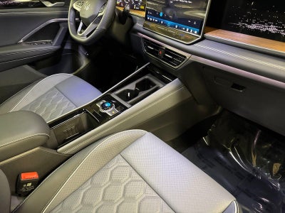 2026 Volkswagen Tiguan SEL R-Line Turbo