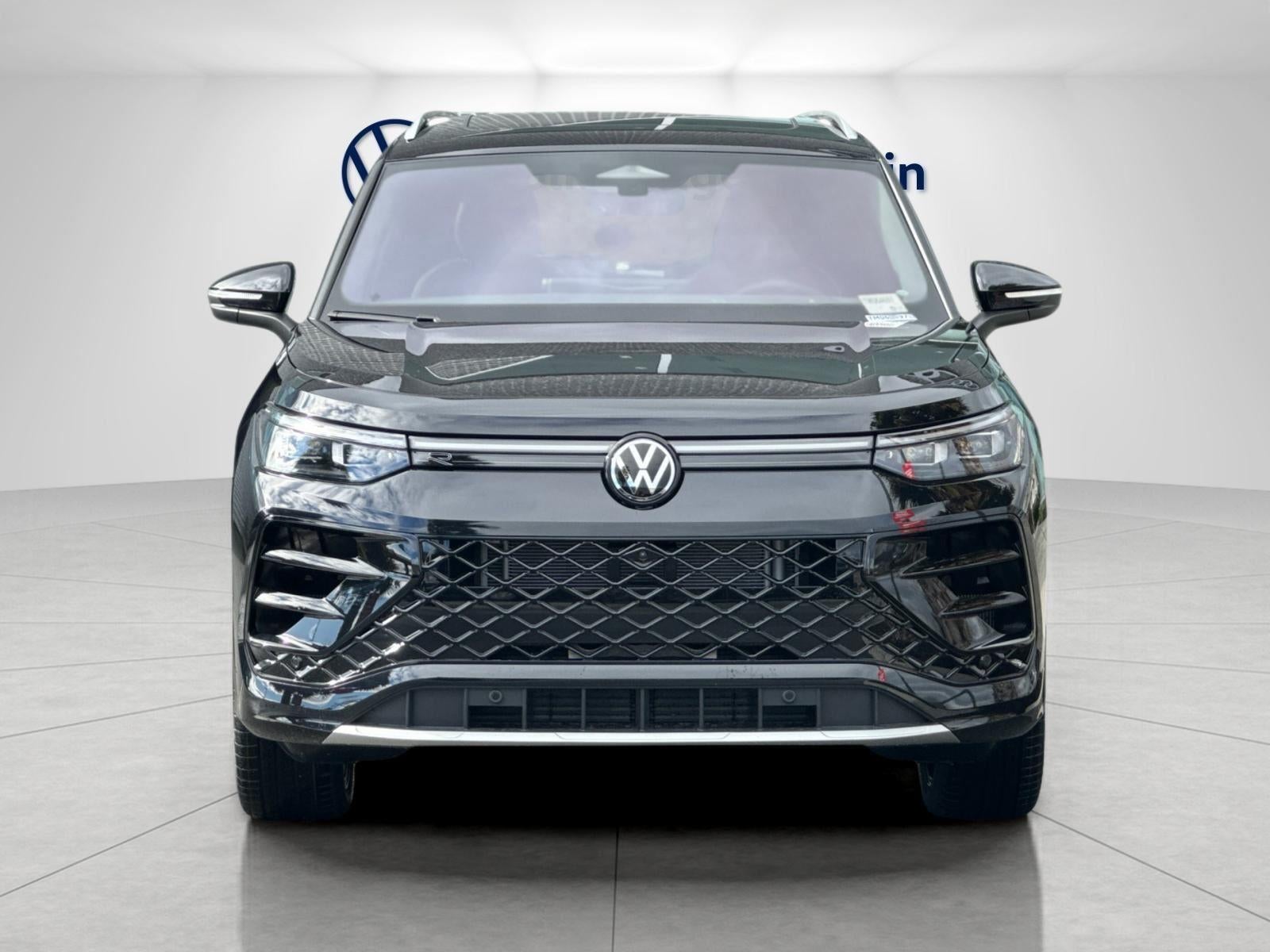 2026 Volkswagen Tiguan SEL R-Line Turbo