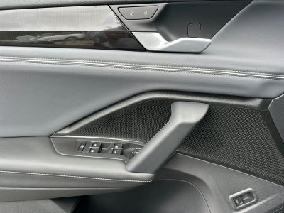2026 Volkswagen Tiguan SEL R-Line