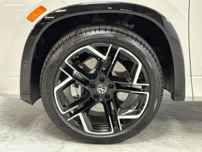 2026 Volkswagen Tiguan SEL R-Line