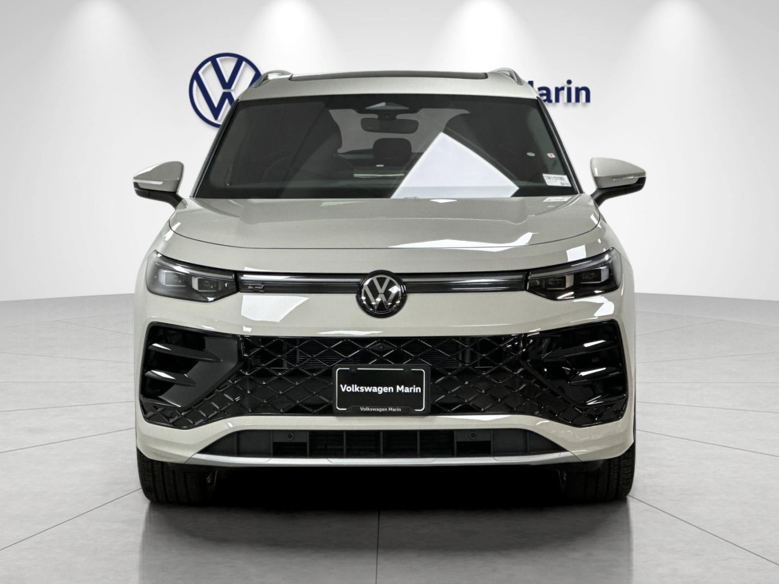 2026 Volkswagen Tiguan SEL R-Line