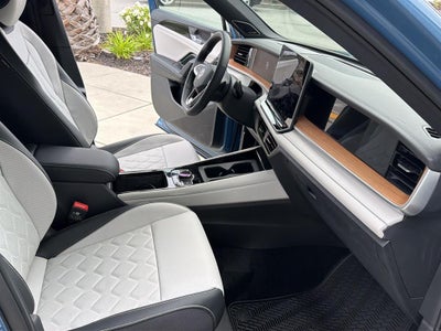 2026 Volkswagen Tiguan SEL R-Line Turbo