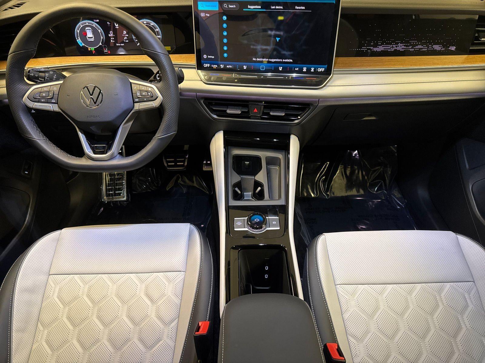 2026 Volkswagen Tiguan SEL R-Line Turbo