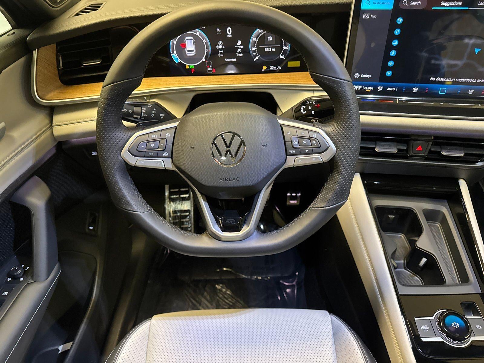 2026 Volkswagen Tiguan SEL R-Line Turbo